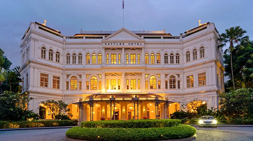 Raffles Hotel Singapore: A Luxury Accomodation You Must visit